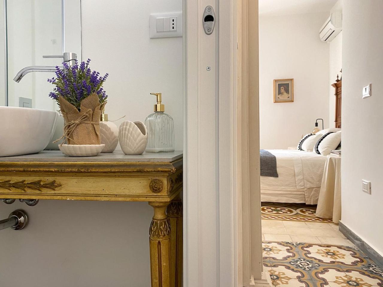 Hotel At Fourth à Cagliari Extérieur photo