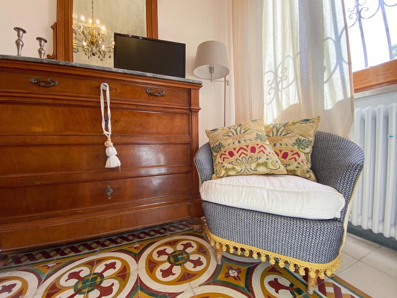 Hotel At Fourth à Cagliari Extérieur photo