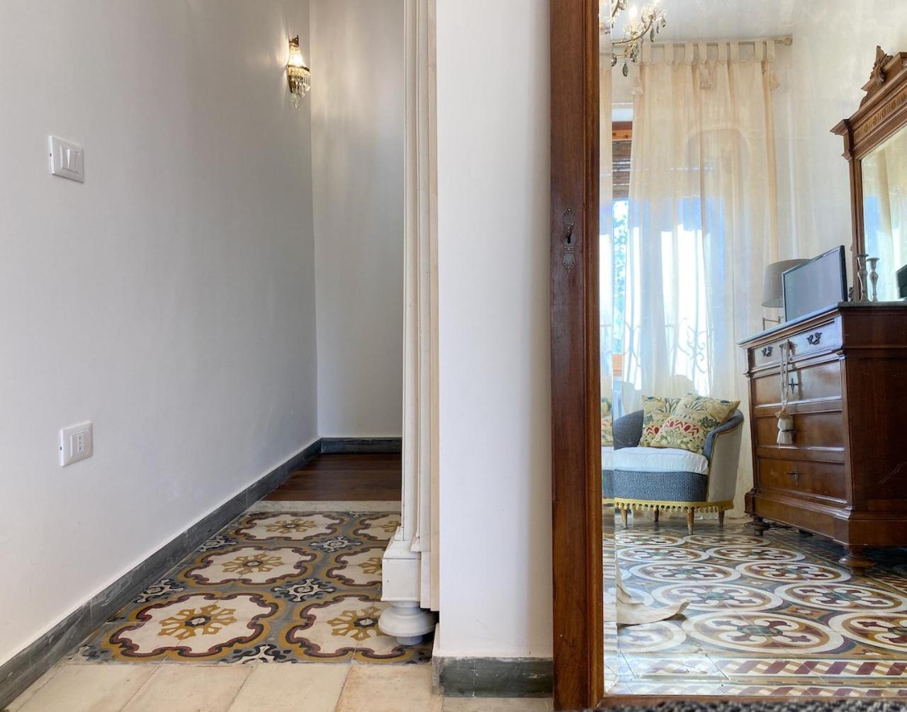 Hotel At Fourth à Cagliari Extérieur photo